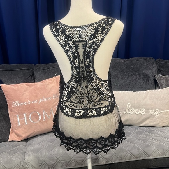 Roommates lace top - Picture 4 of 4